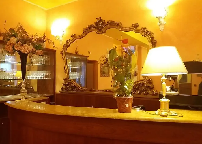 Hotel Boston 2*